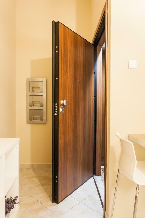 Central, Quiet, Cozy, Very Clean Private Apartment Close To Acropolis Афіни Екстер'єр фото